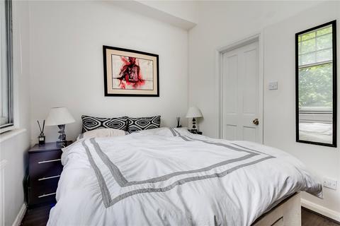 undefined, Cromwell Road, Earls Court, London