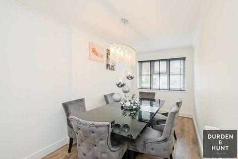 2b Beams Way, Billericay, CM11 2NL