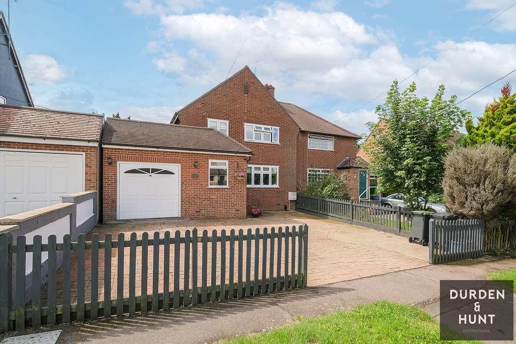 Moreton Road, Ongar 3 bed semidetached house £500,000