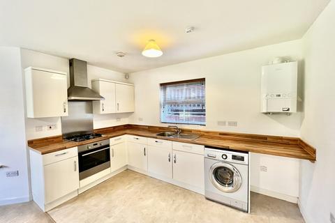 2 bedroom end of terrace house to rent, The Crossings, Newark