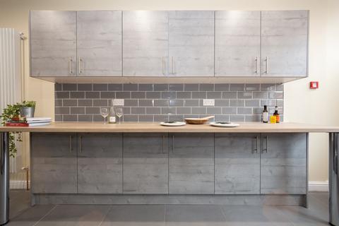 undefined, 2 Headingley Avenue, Headingley, Leeds, LS6 3EP