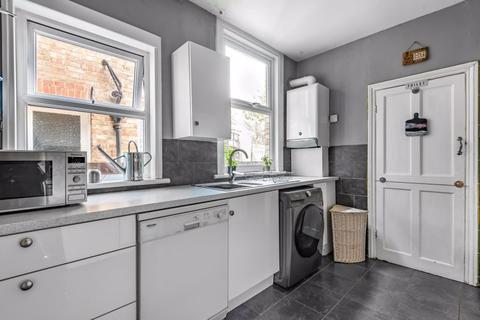 69 Purley Vale, Purley, CR8 2DW