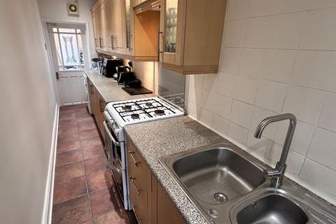 284 Birdbrook Road, Birmingham, B44 9TS