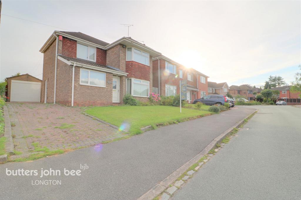 Sutherland Crescent, Blythe Bridge 3 bed detached house £230,000