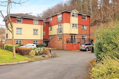 3, Oak Court Hazel Way, Chipstead, Coulsdon, CR5 3PJ