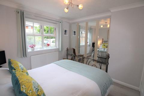 3, Oak Court Hazel Way, Chipstead, Coulsdon, CR5 3PJ