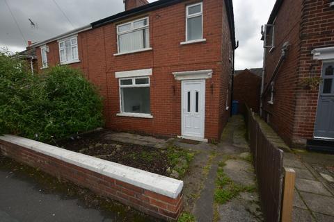 2 bedroom semi-detached house to rent, Anston Avenue, Worksop