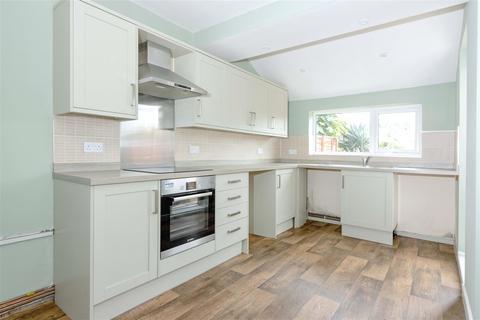 47 Cranleigh Road, Worthing, BN14 7QN