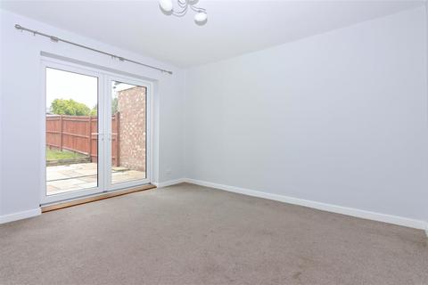 47 Cranleigh Road, Worthing, BN14 7QN
