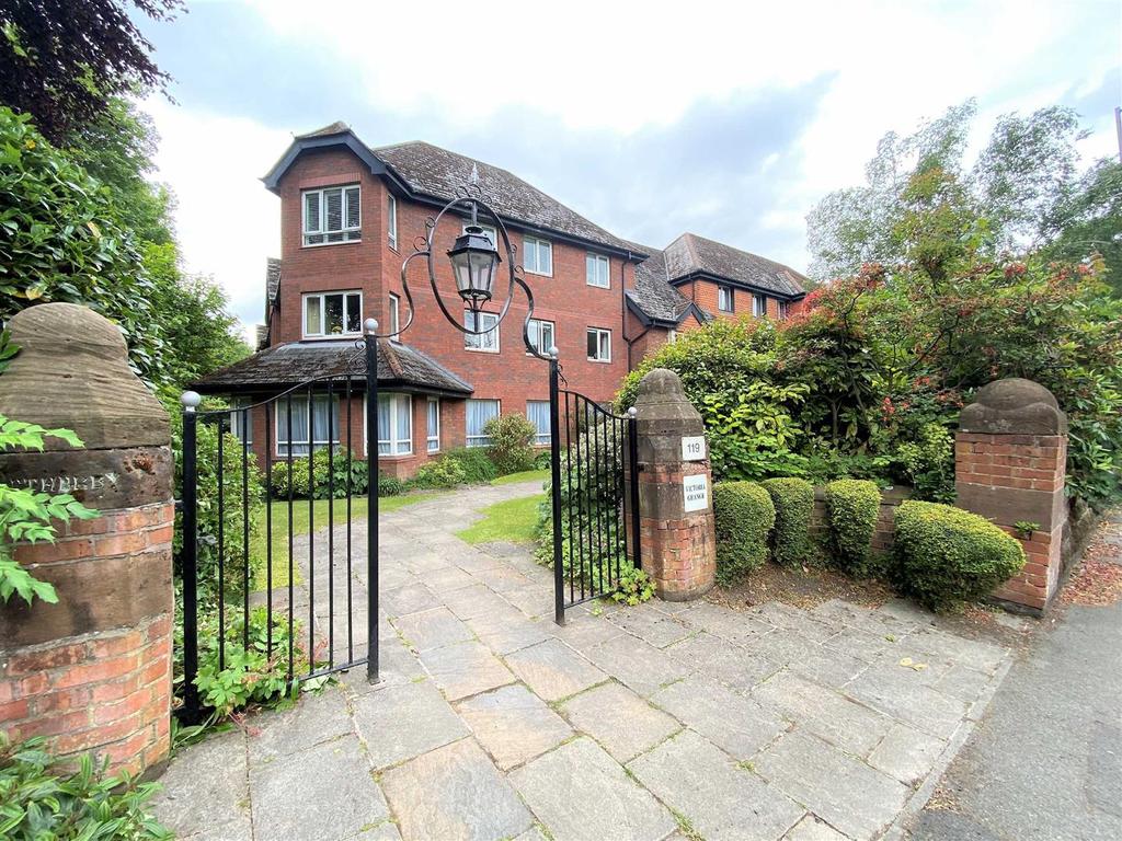 Victoria Grange, 119 Barlow Moor... 2 bed flat £155,000