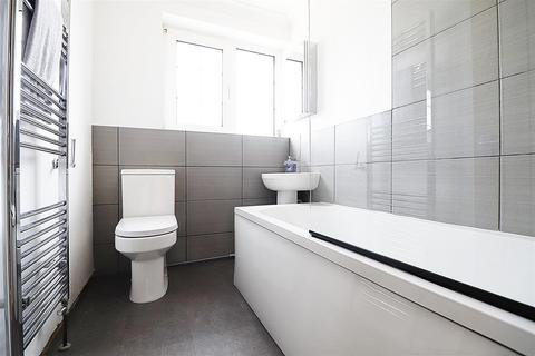 22 The Vyne, Bexleyheath, DA7 6DZ