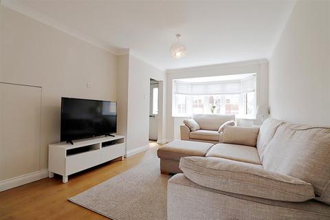 22 The Vyne, Bexleyheath, DA7 6DZ