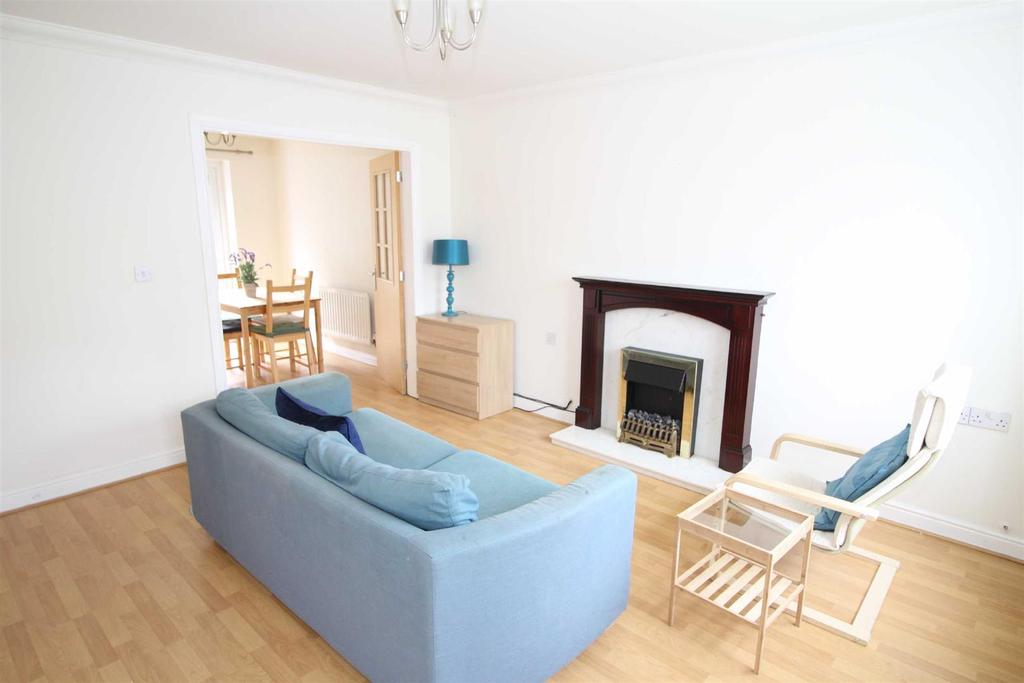 Chelsfield Grove, Chorlton 4 bed townhouse £350,000