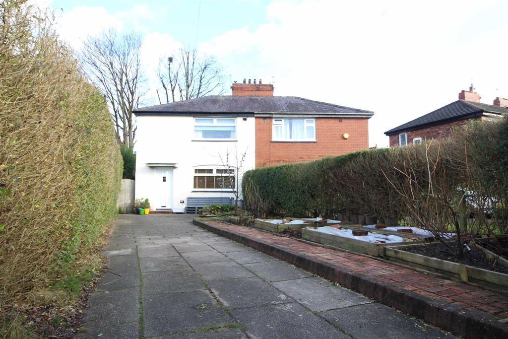 Lundy Avenue, Chorlton 3 bed semidetached house £285,000