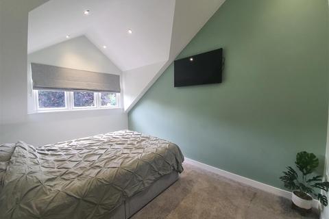 11 Keytes Way, Great Blakenham, Ipswich, IP6 0NE