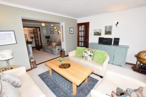 Linnhe Abbey Road, Auchterarder, PH3 1DN