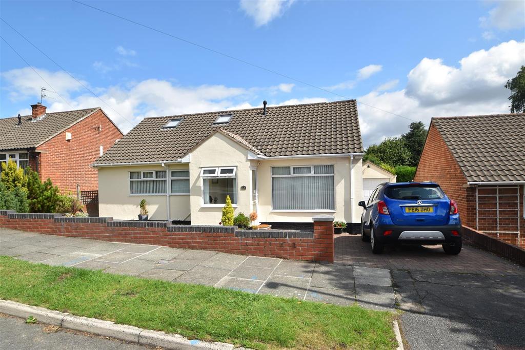 Andrews Walk, Heswall, Wirral 3 bed detached bungalow £425,000