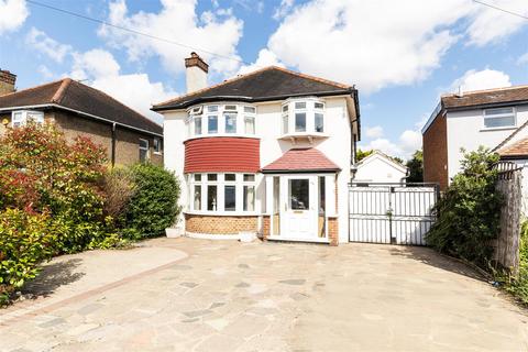38 Fairfield Way, Epsom, KT19 0EF