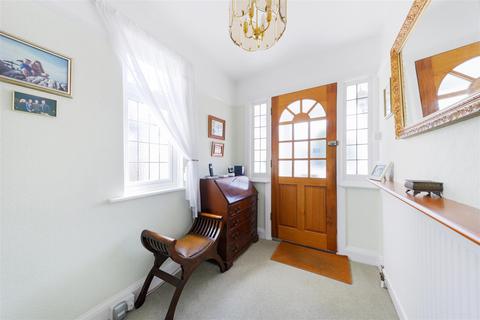 38 Fairfield Way, Epsom, KT19 0EF