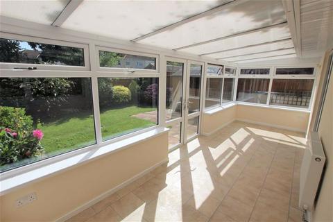 31 Cardigan Crescent, Weston-super-mare, BS22 8NS