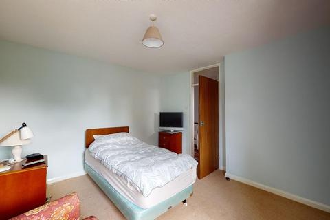 3 Otham Close, Canterbury, CT2 7QX