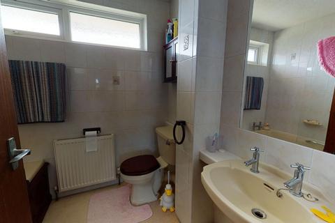 3 Otham Close, Canterbury, CT2 7QX