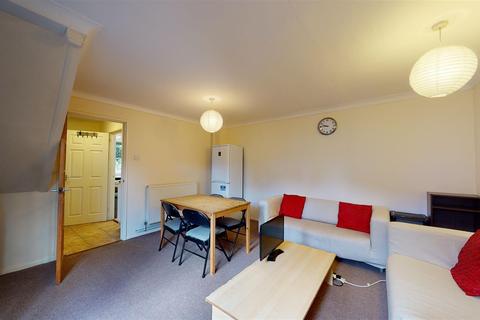 22 Rushmead Close, Canterbury, CT2 7RP