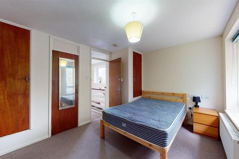 22 Rushmead Close, Canterbury, CT2 7RP