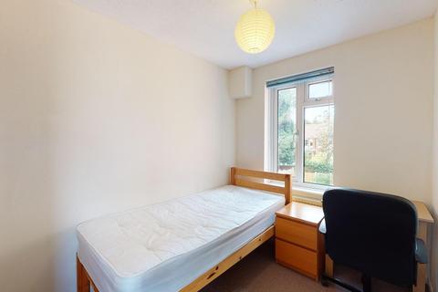 22 Rushmead Close, Canterbury, CT2 7RP