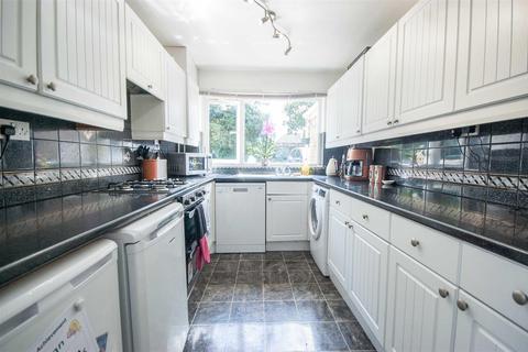 50 Avenue Road, Chelmsford, CM2 9TY