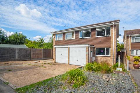 50 Avenue Road, Chelmsford, CM2 9TY