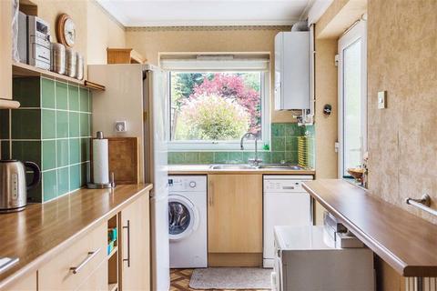 113 Home Park, Oxted, RH8 0JT