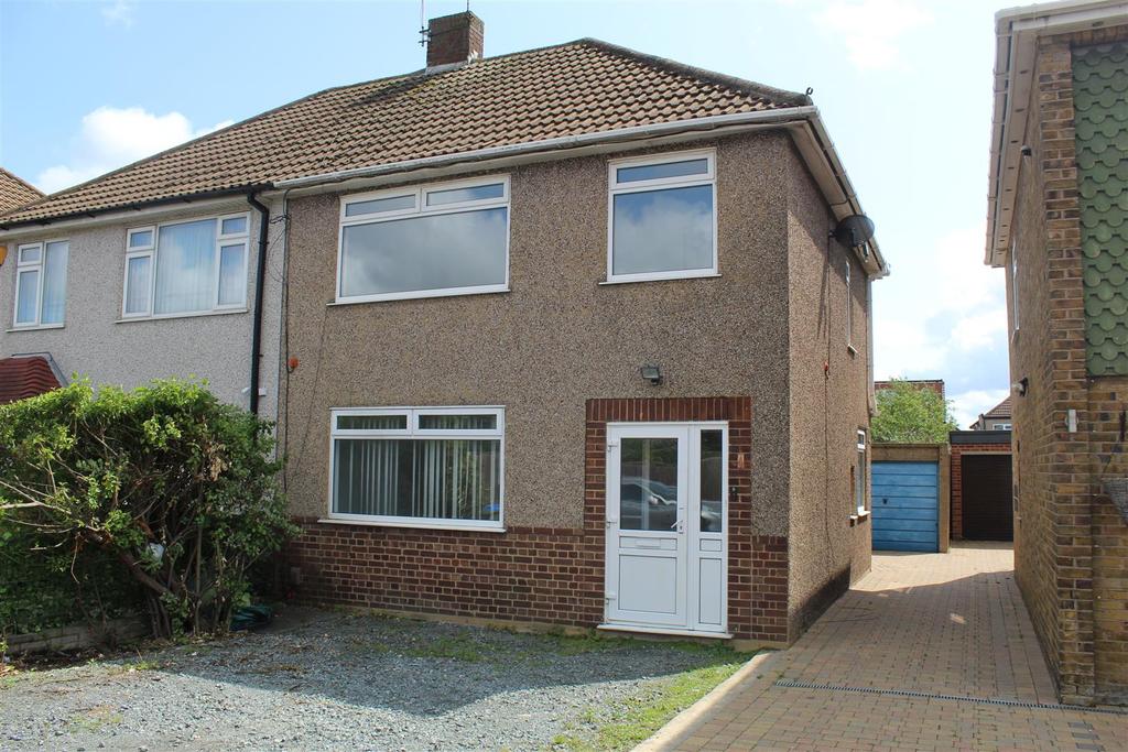 Bedonwell Road, Bexleyheath 3 bed semidetached house £1,650 pcm (£