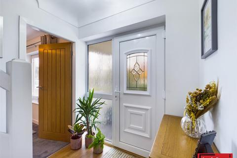 14 Hallmoor Close, Aughton, Ormskirk, L39 4UQ
