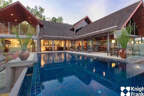 4 bedroom villa, Kamala Phuket, 995 sq.m