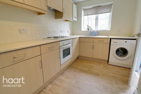 3 Stony Close, Stainforth, Doncaster, DN7 5BF