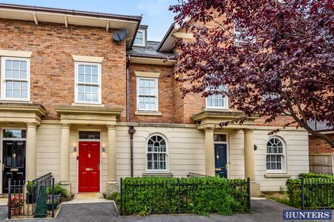 27 Abbeycroft Close, Astley, Manchester, M29 7TJ