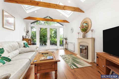 27 Abbeycroft Close, Astley, Manchester, M29 7TJ