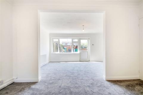2 Nickleby Road, Gravesend, DA12 4UG