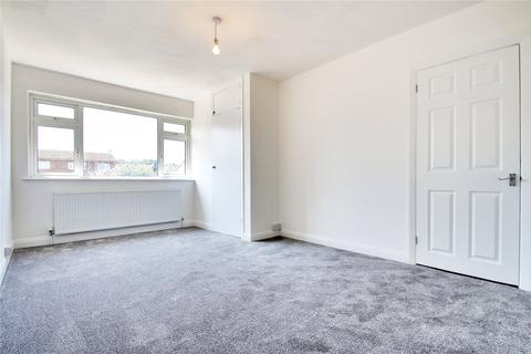 2 Nickleby Road, Gravesend, DA12 4UG