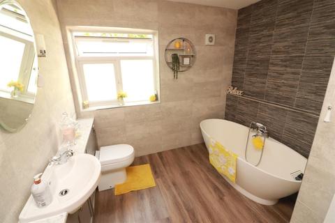 102 Longford, Yate, Bristol, BS37 4JZ