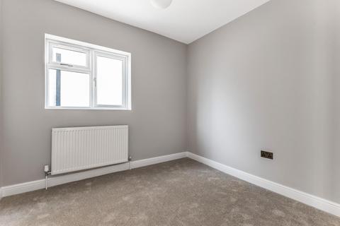 Flat 1, 11 Taylor Road, Mitcham, CR4 3JR