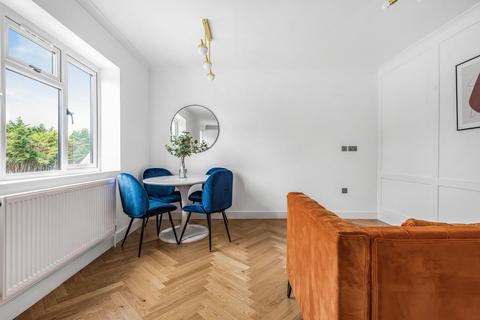 Flat 2, 11 Taylor Road, Mitcham, CR4 3JR