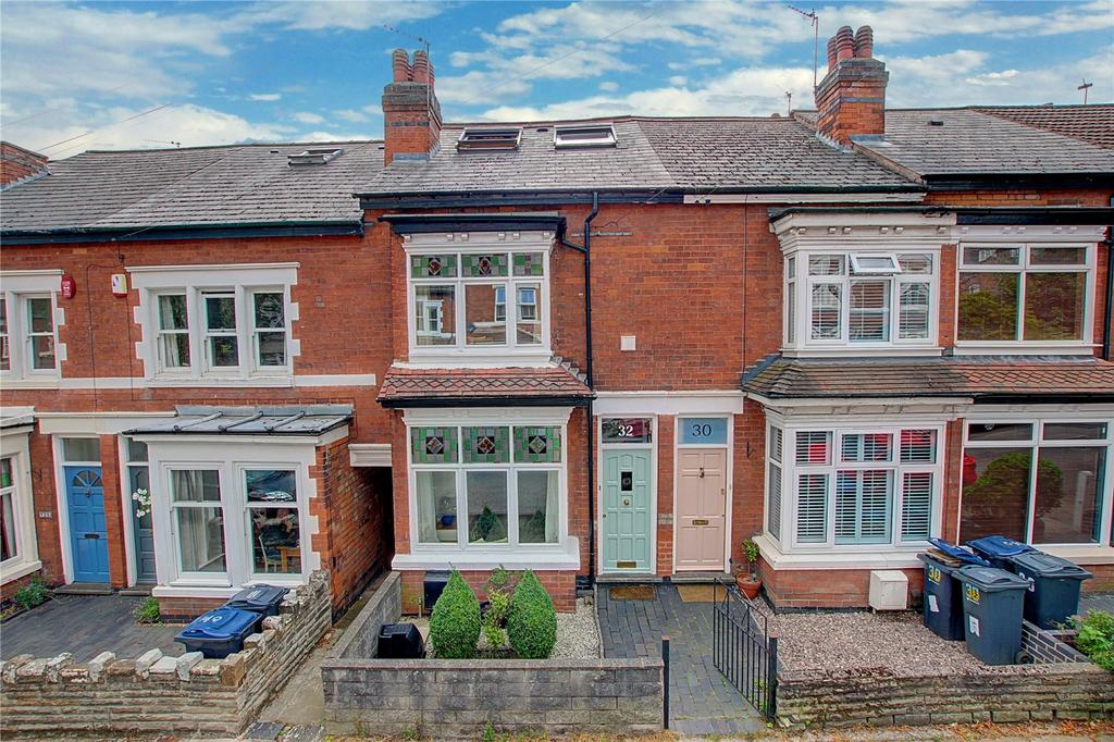 Ashmore Road, Cotteridge, Birmingham, B30 3 bed terraced house £330,000