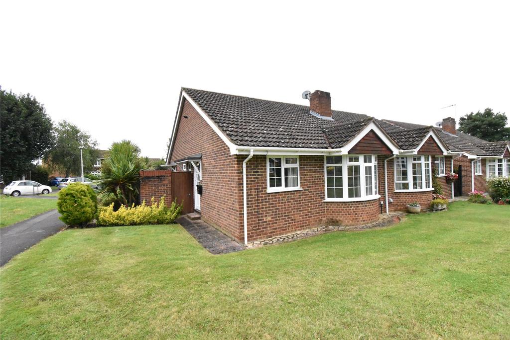 Beverley Gardens, Maidenhead, Berkshire, SL6 2 bed bungalow £1,300