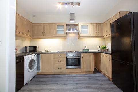 1 bedroom apartment to rent, Flat 10 161 Victoria Road, Headingley, Leeds, LS6 1DU