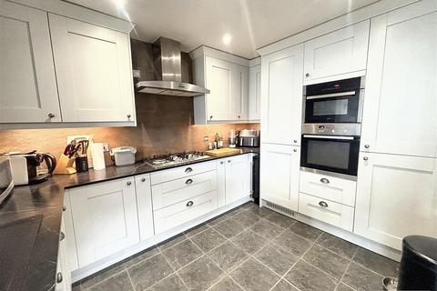 undefined, Exeter Road, Topsham