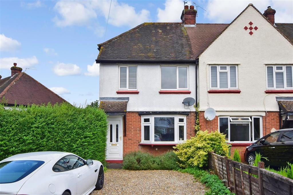 Calder Road, Maidstone, Kent 3 bed end of terrace house £300,000
