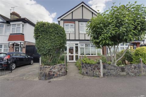 12 Masefield Crescent, Romford, RM3 7PL