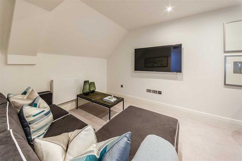 2 bedroom flat to rent, Oxford Penthouse, Palace Wharf, Rainville Road, Hammersmith